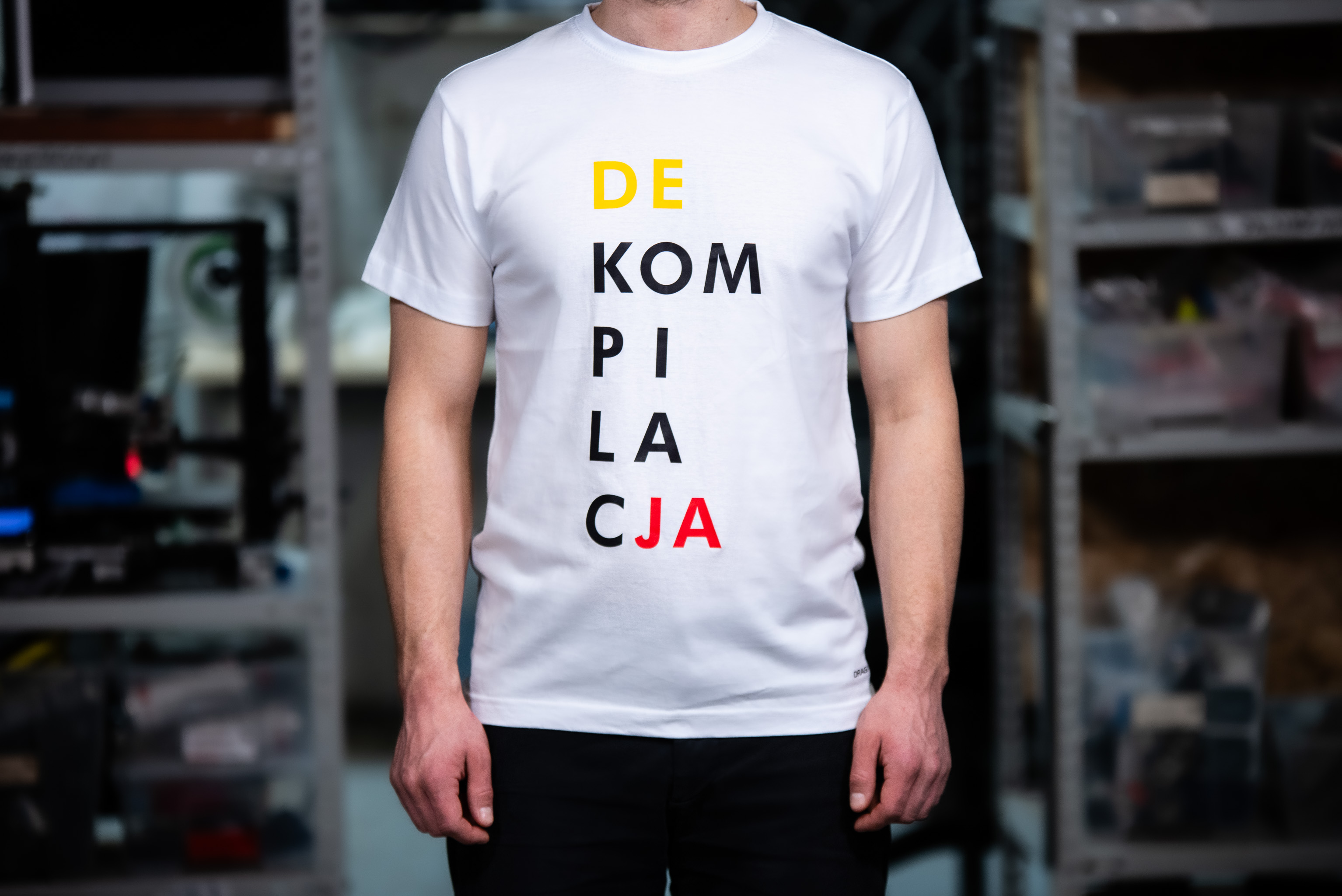 White Warsaw Hackerspace 'Dekompilacja' tshirt, front view